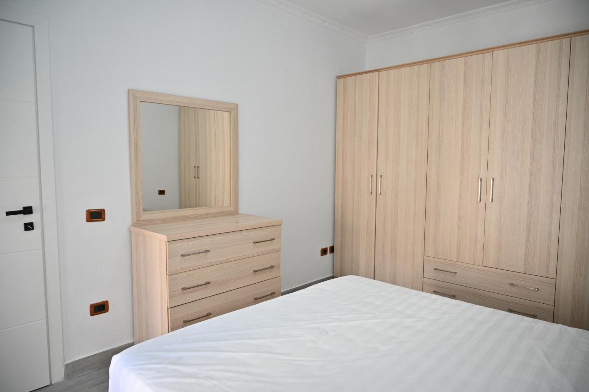 Elite Apartments Дуррес Екстер'єр фото