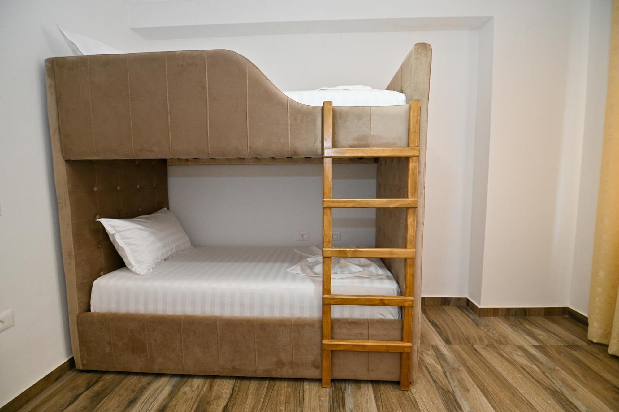 Elite Apartments Дуррес Екстер'єр фото