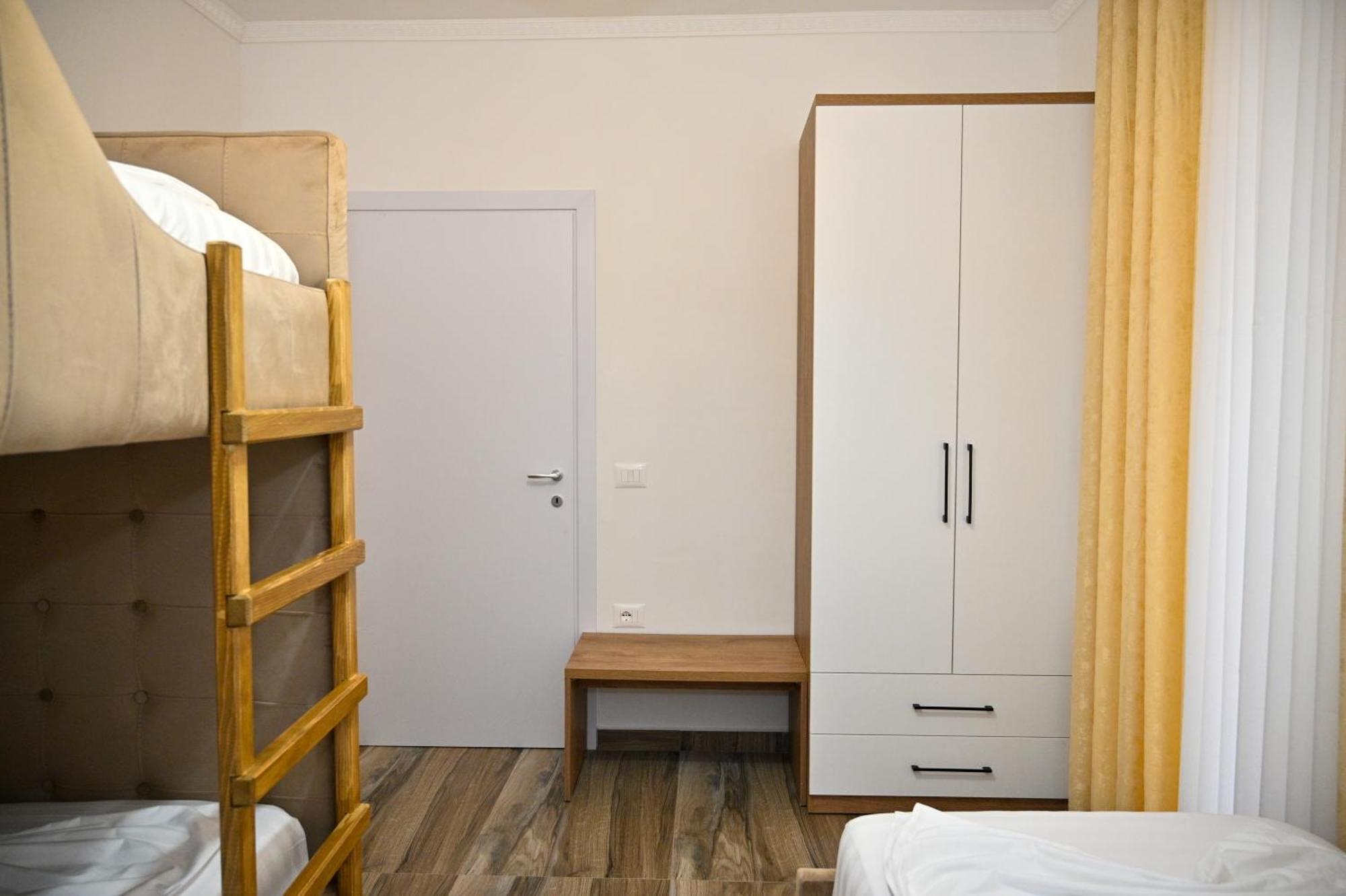 Elite Apartments Дуррес Екстер'єр фото